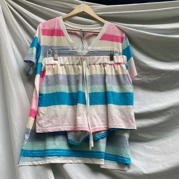 unbranded Other - Unbranded two piece striped pajamas, size XL